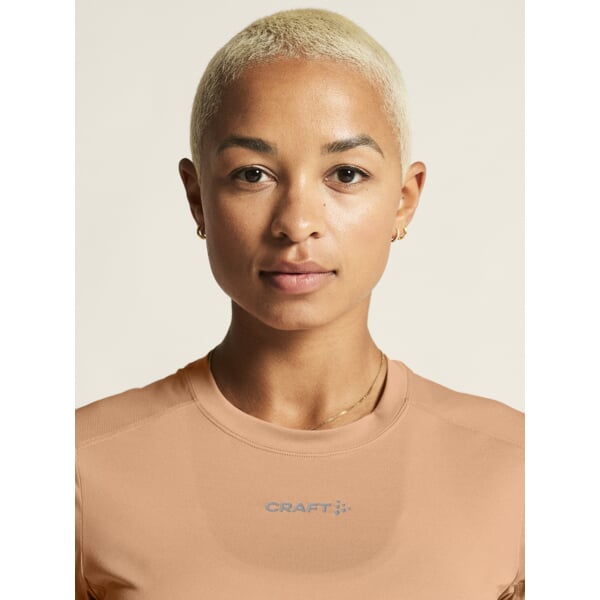 Triko CRAFT ADV Essence SS 2